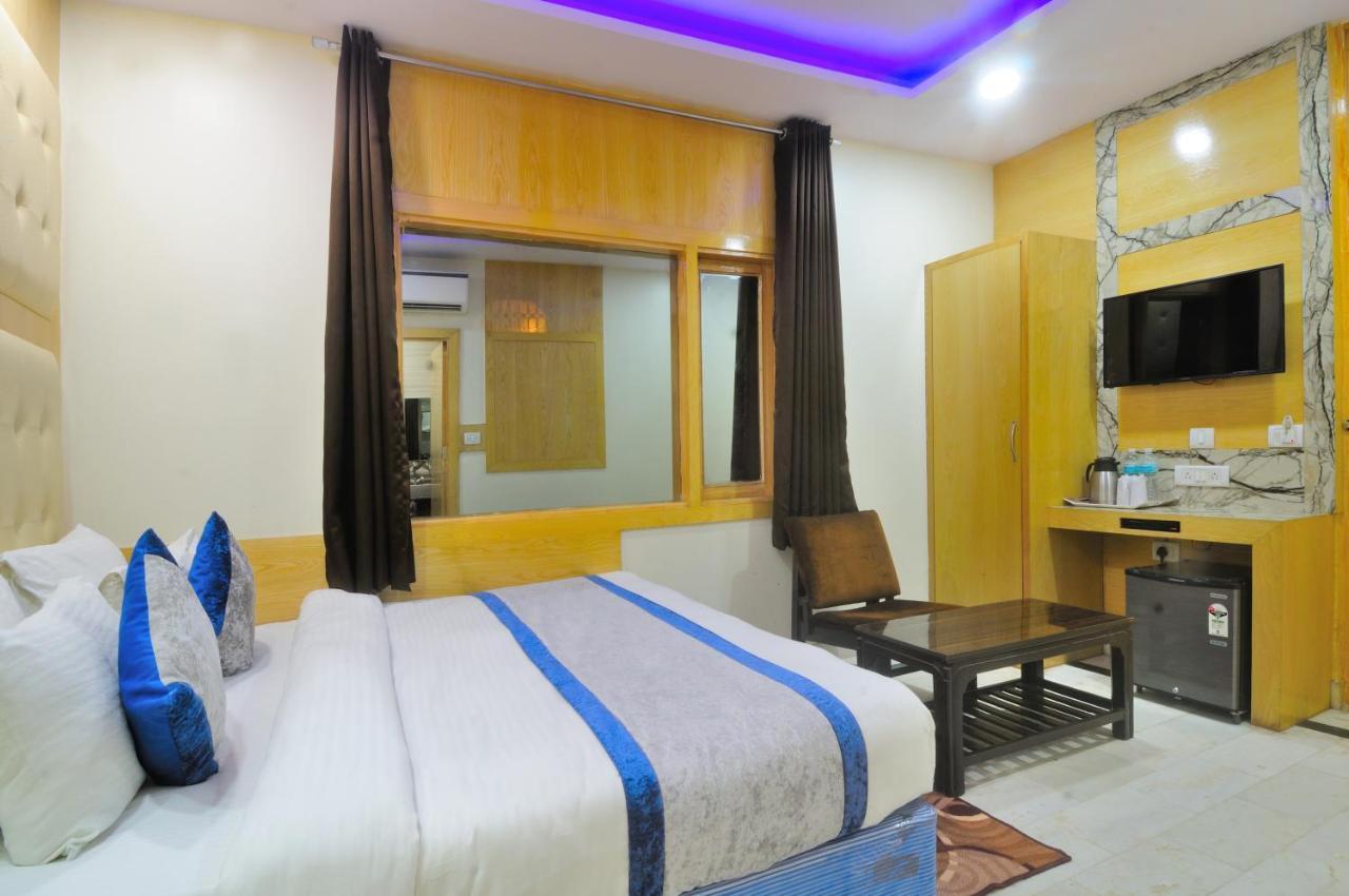 Hotel Karlo Kastle - Paharganj - Neu-Delhi Exterior foto